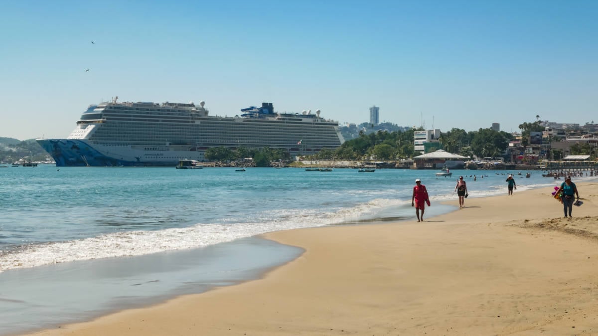 Norwegian Cruise Ship Docked in Acapulco, Mexico