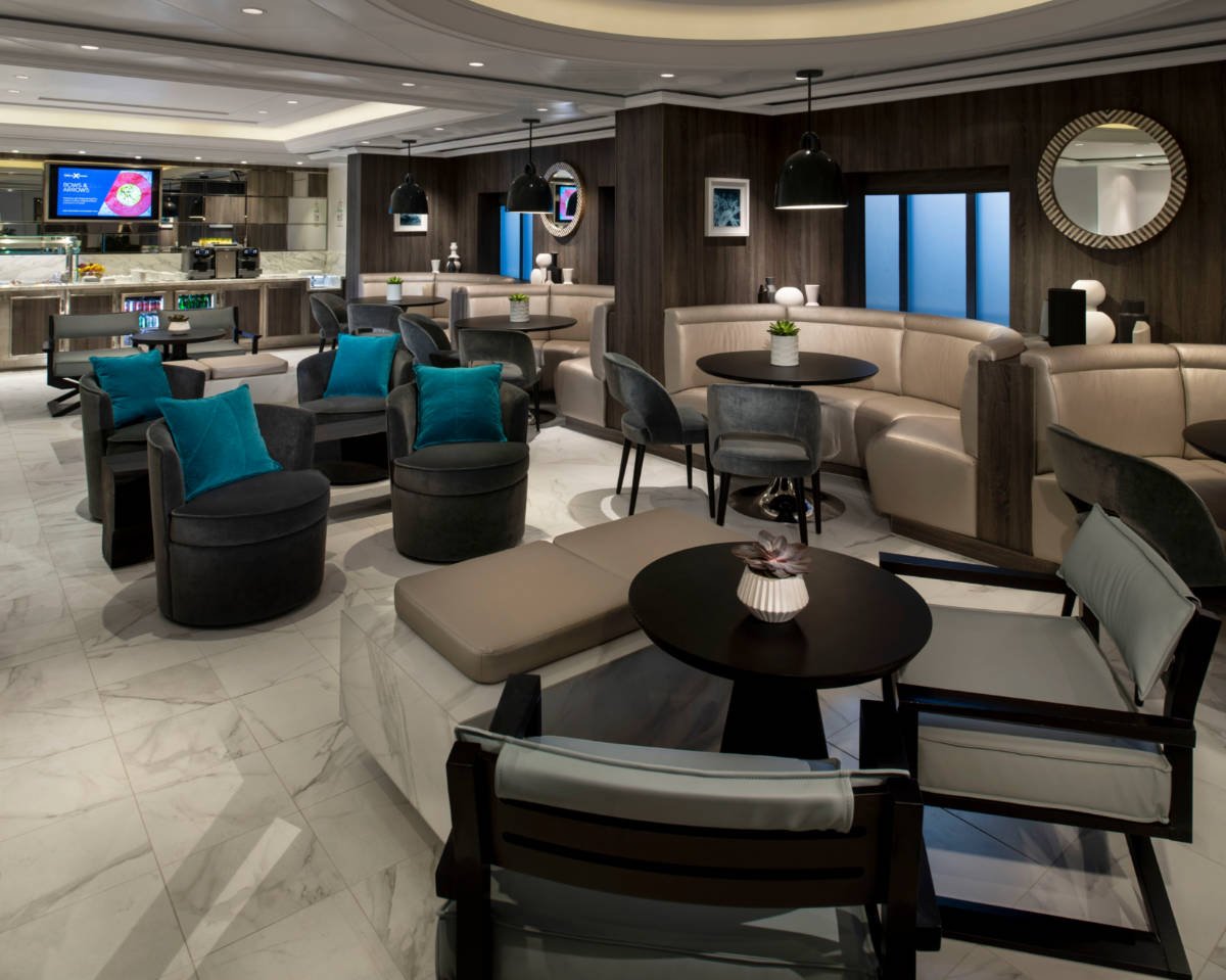 The Retreat Lounge (formerly Michael’s Club).